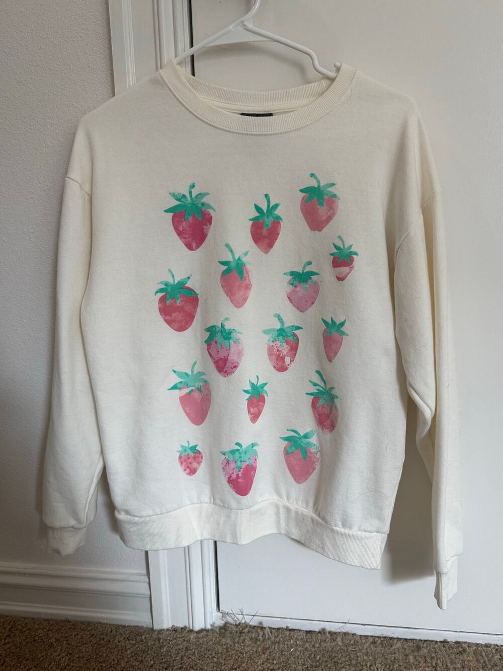 Special Thanks White Cream Pink Strawberry Sweatshirt - Womens Size XS EUC